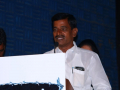 யானைமேல் குதிரை சவாரி