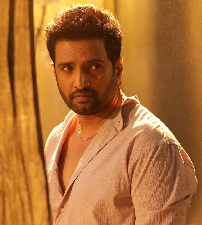 ‘இங்க நான் தான் கிங்கு’ முதல் பார்வையை உலகநாயகன் கமல்ஹாசன் வெளியிட்டார்