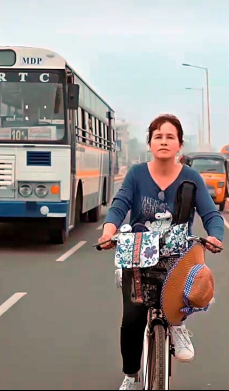 Multiple Sclerosis என்ற நோய் பற்றிய படம் Calcutta I’m Sorry