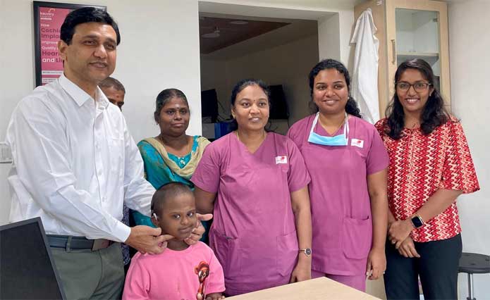 Cochlear Implant – தனிமையிலிருந்து அன்பு சூழ் ஒலிக்குள்