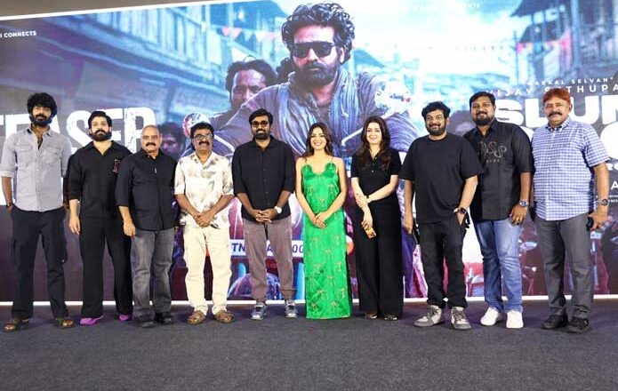 “Slum Dog: சக்திவாய்ந்த விஜய் சேதுபதியைக் காணலாம்” – பூரி ஜெகன் நாத்